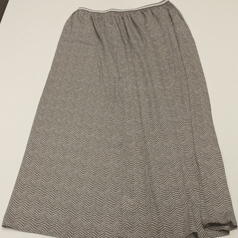 Khaki Tan/White Old Navy Skirt (Size M)